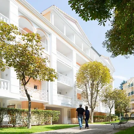 Du Bois De Lon Aparthotel 3*